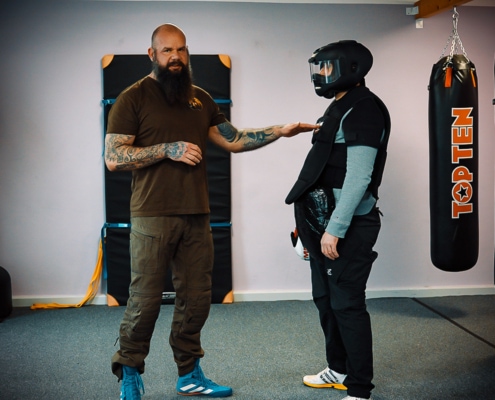 Ronny Schmidt von Urban Defense zeigt Distanzen